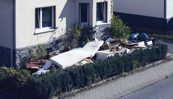 Yard Junk Removal in Madison